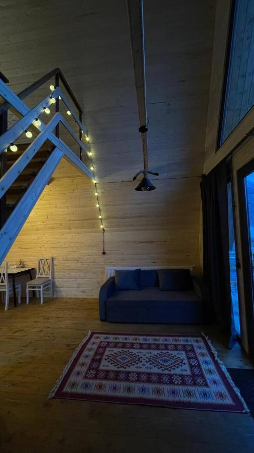 Aura Cottages カズベギ エクステリア 写真