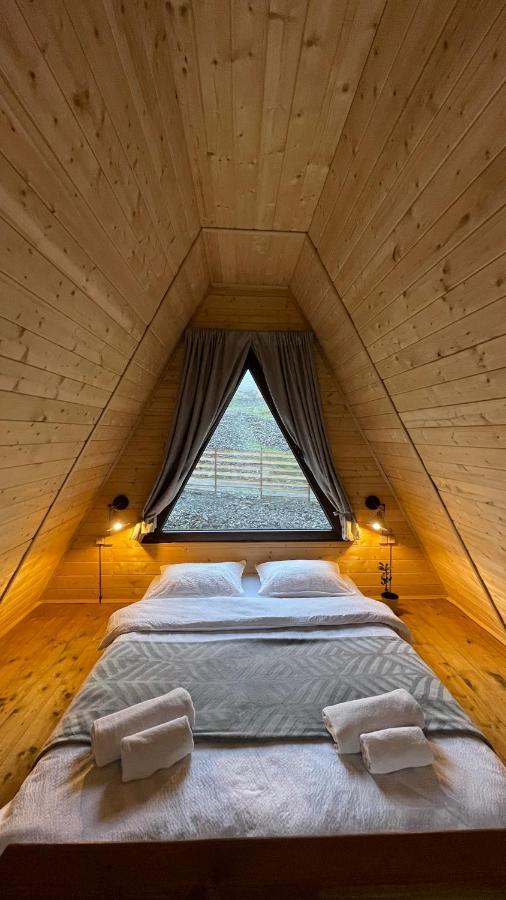 Aura Cottages カズベギ エクステリア 写真