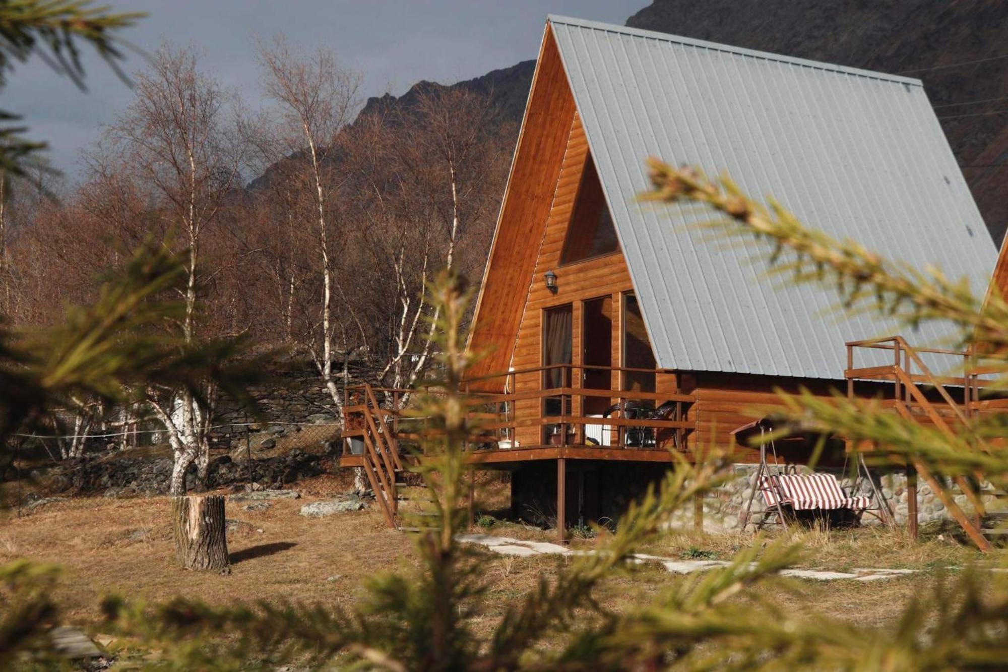 Aura Cottages カズベギ エクステリア 写真