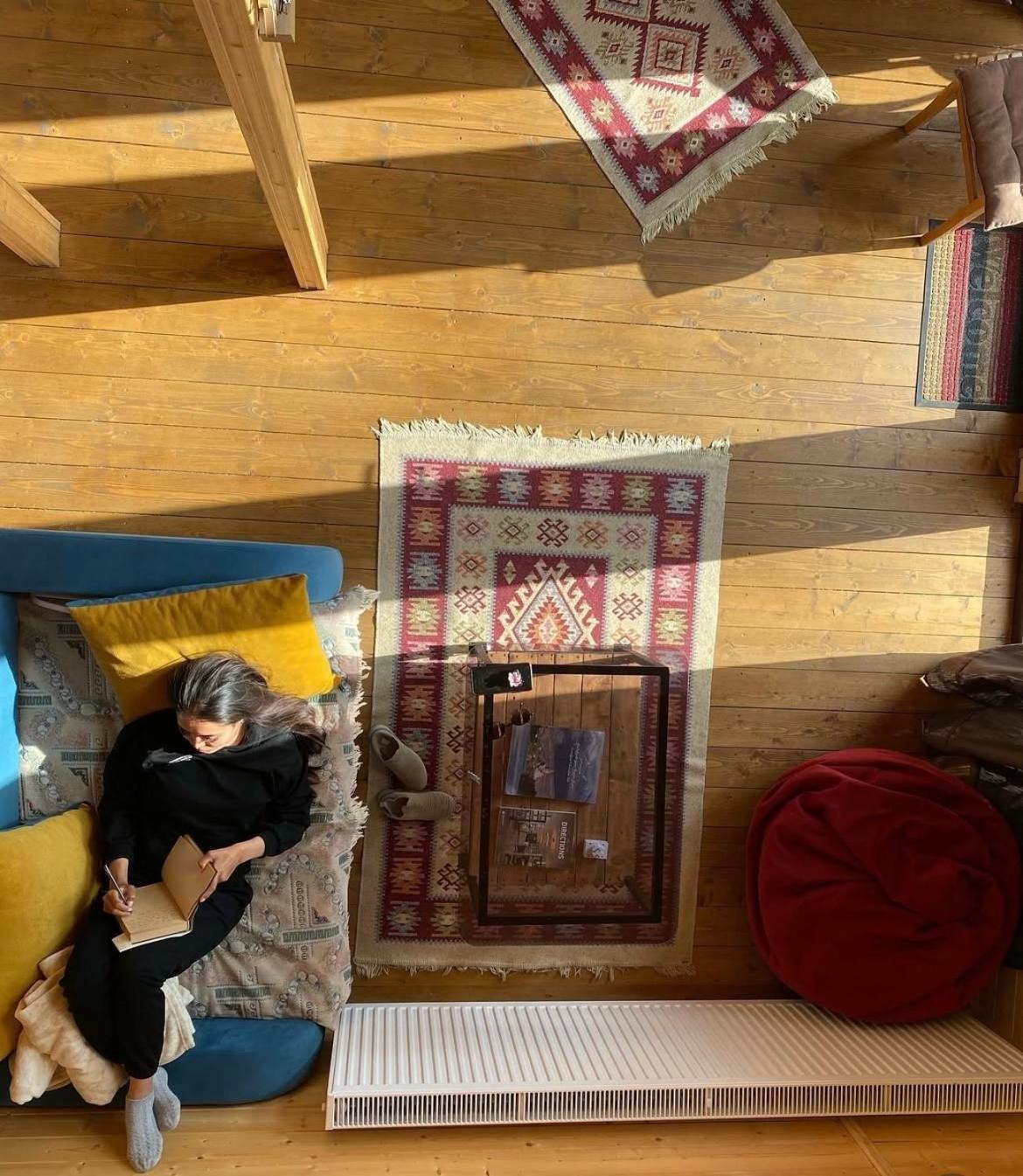 Aura Cottages カズベギ エクステリア 写真